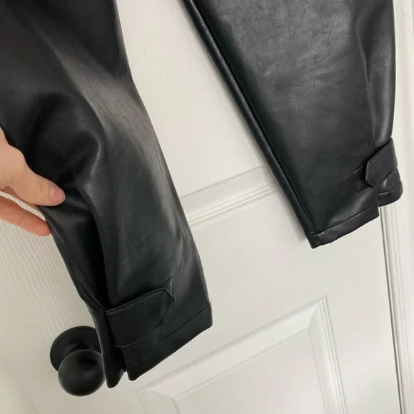 ARITZIA LEATHER PANTS 🖤 *style no longer sold!* - Picture 5 of 6